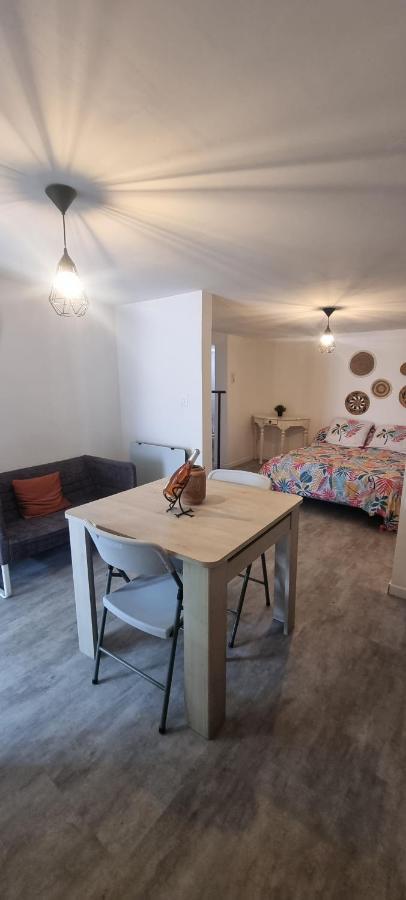 Studio En Camargue Арль Экстерьер фото